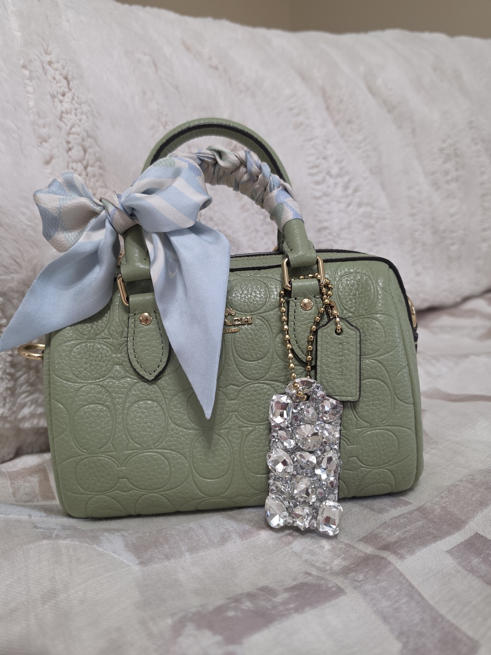 Coach White Crystal Hangtag